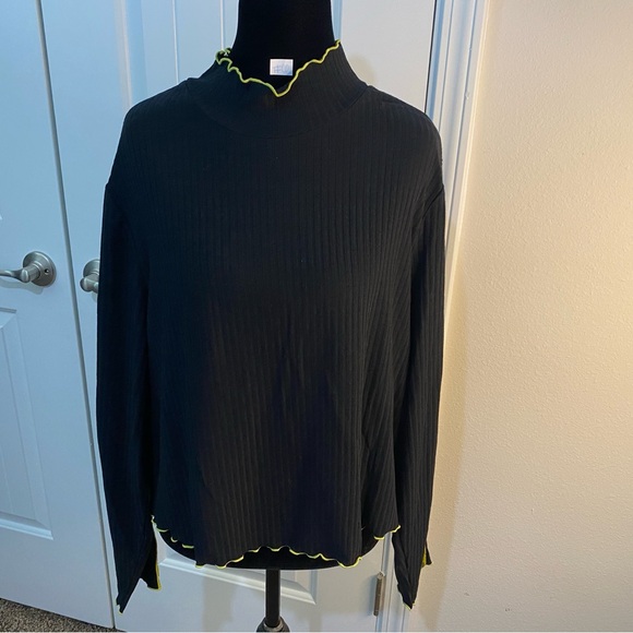Juicy Couture Tops - NWT PLUS‎ Juicy Couture Black Long Sleeve Tee with Yellow Trim